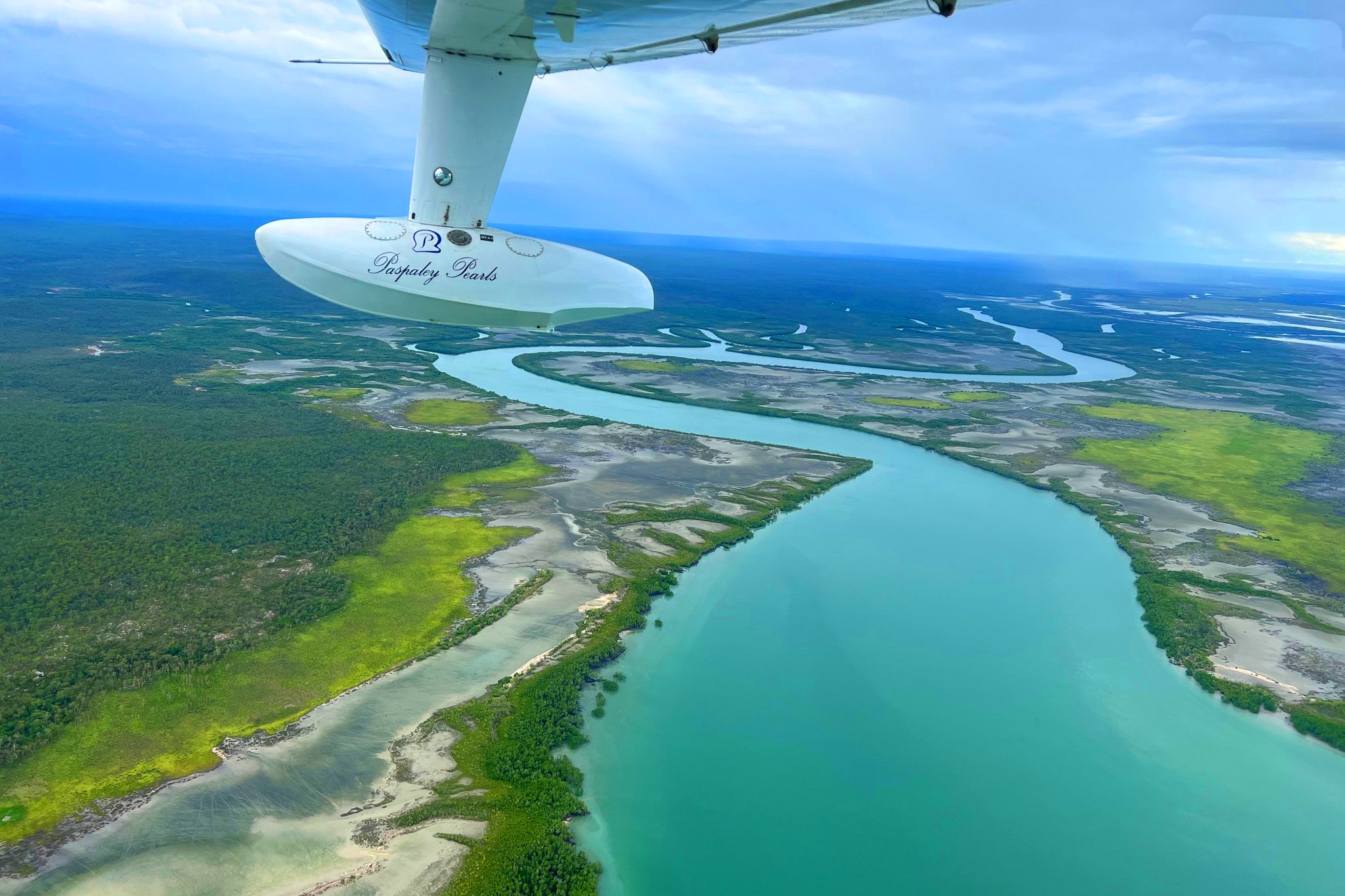 Flight to Roper River fishing -SW Gulf of Carpentaria Top-End